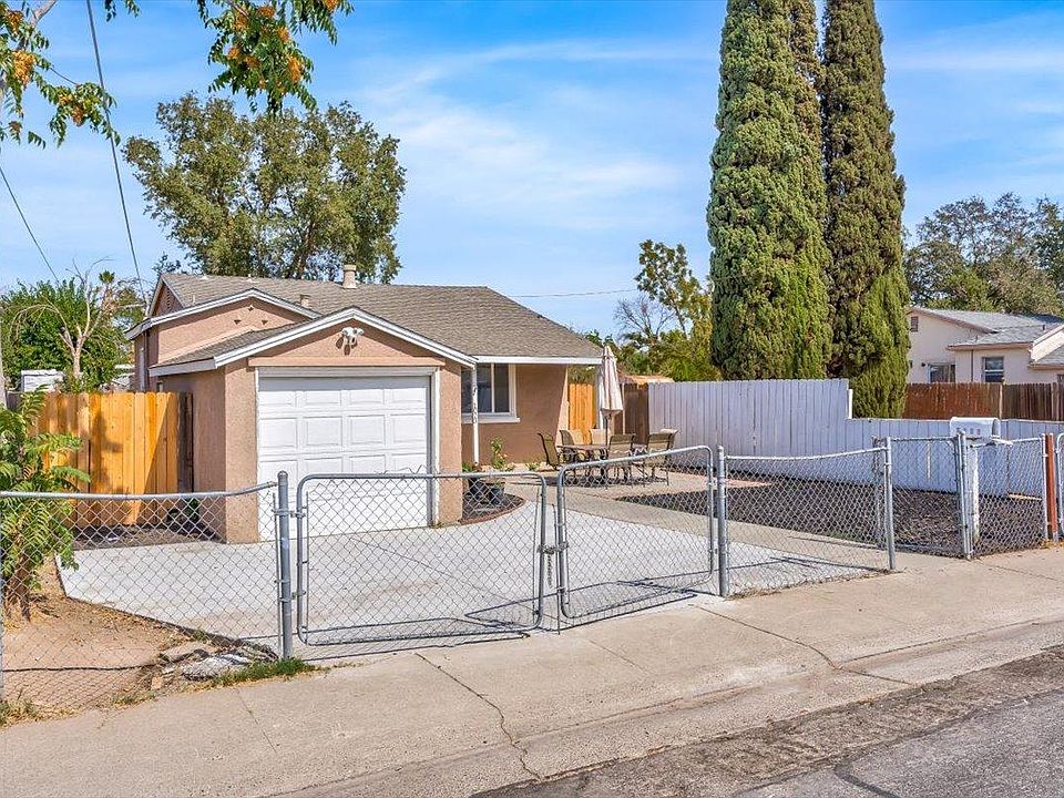 1st image of 1023 Las Palmas Ave