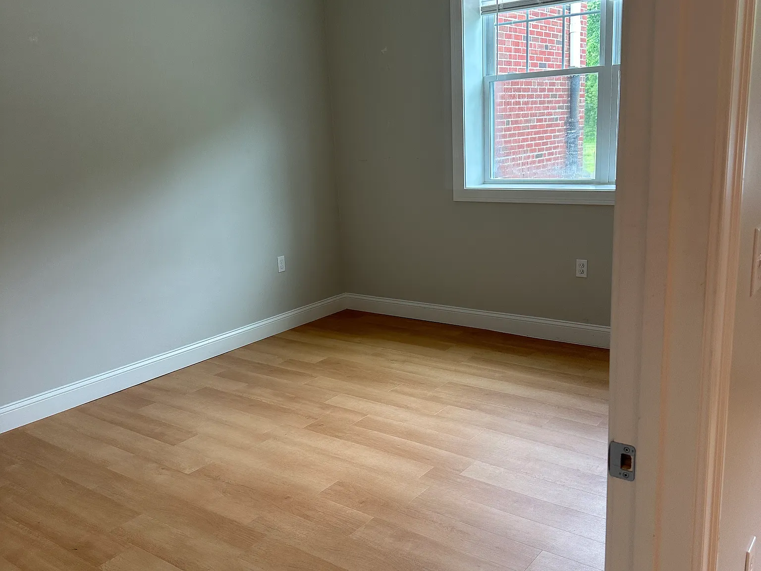 1 bed, 660 sqft, $1,800 — Photo 4