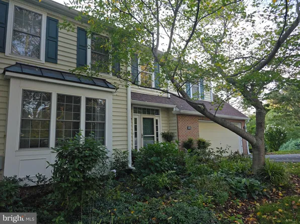 200 Hillsboro Mills Ln #59, Wallingford, PA 19086