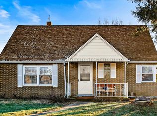 4 W Overmyer Blvd, Winchester, IN 47394