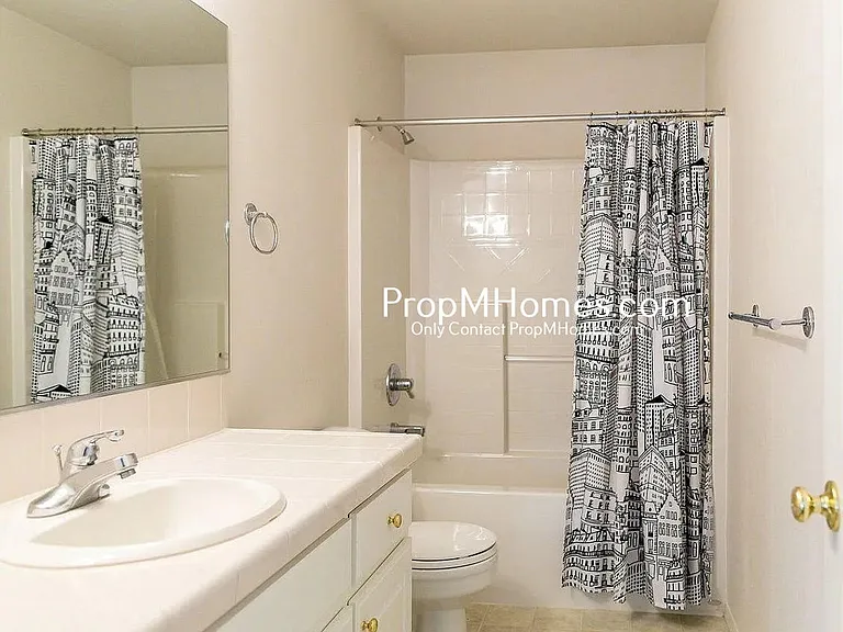 17253 SW Carlson St — Photo 18
