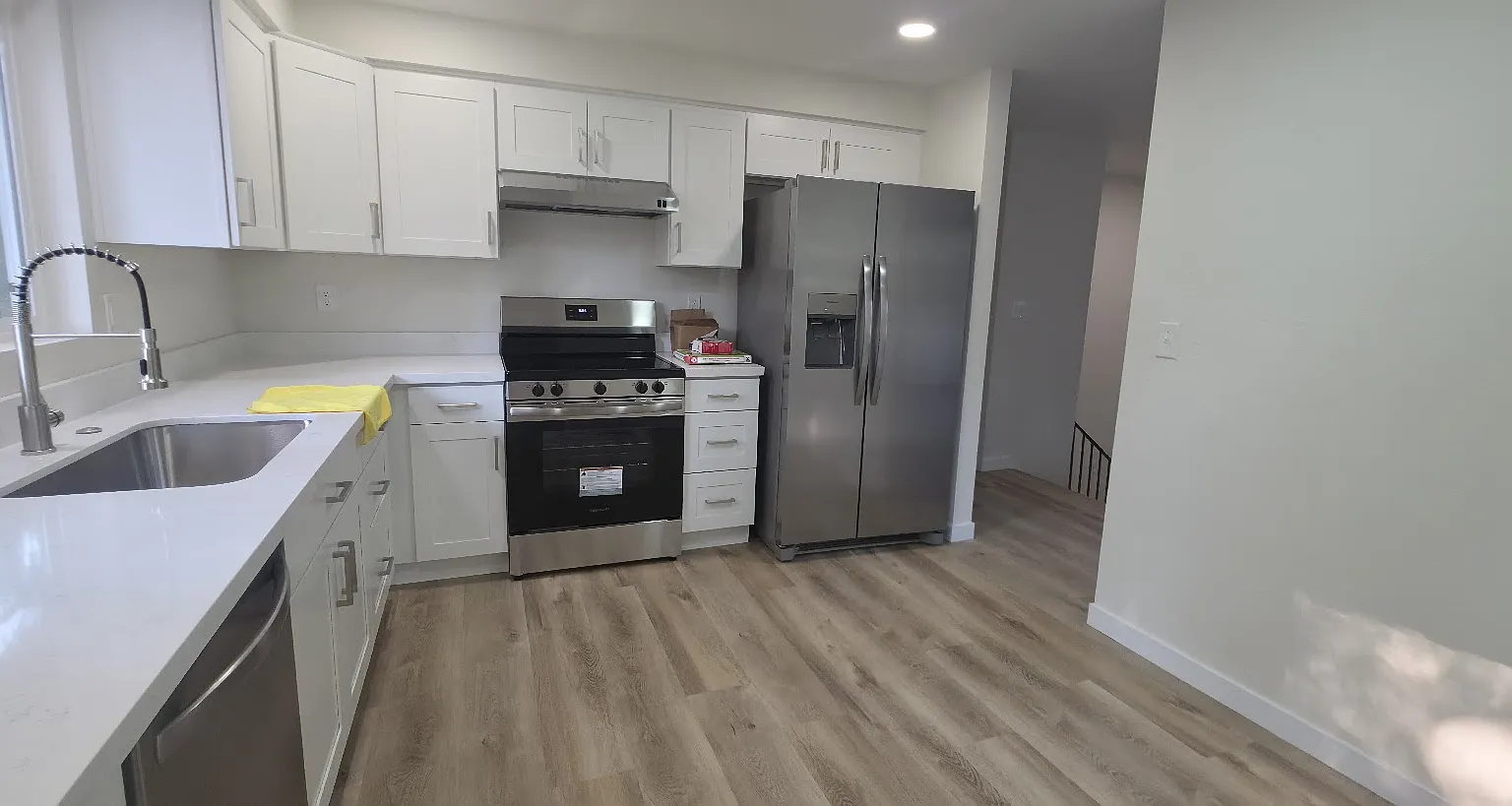 4 bed, 1690 sqft, $3,350 — Photo 3