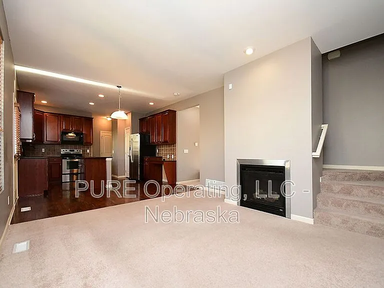16258 Loop St — Photo 7