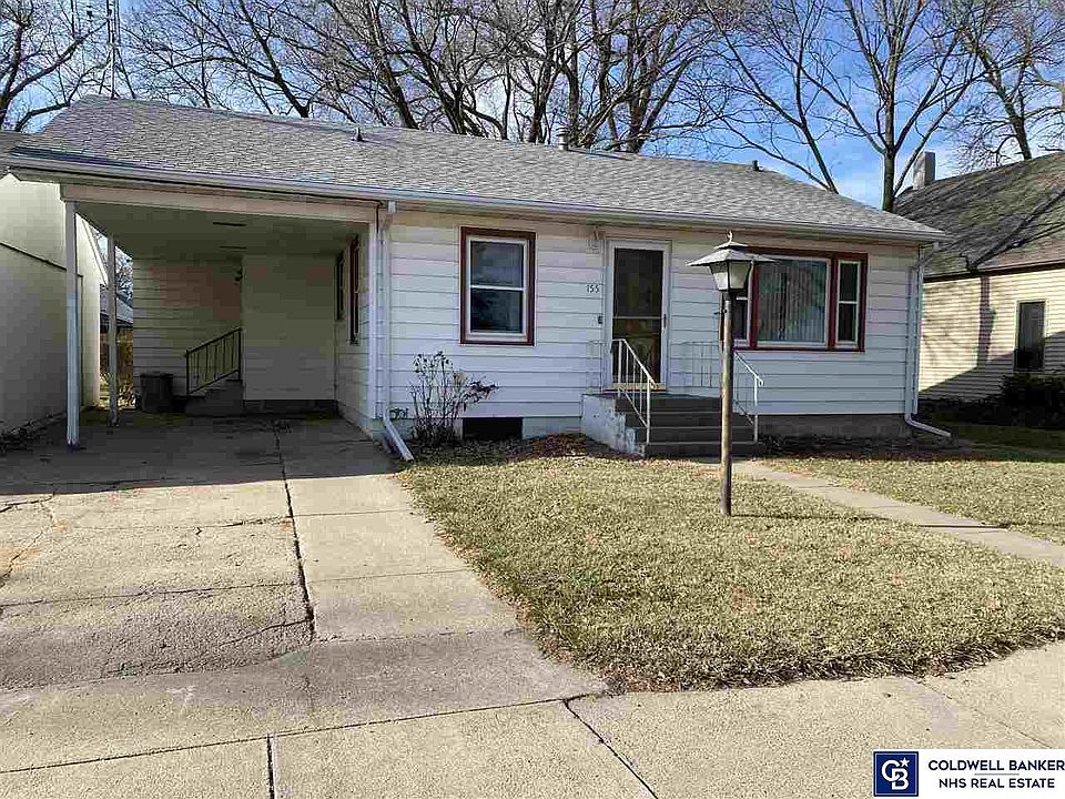1st image of 155 N Ash St