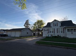 1002 W 4th St, North Platte, NE 69101