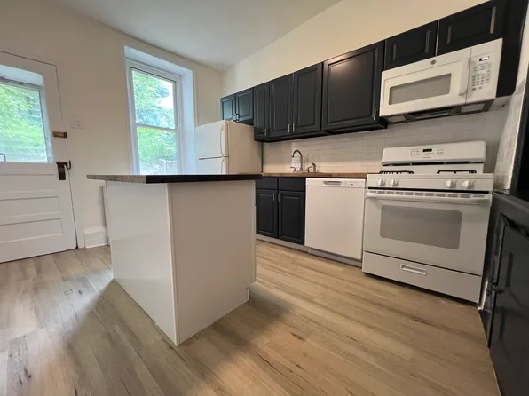 4139 Terrace St, Philadelphia, PA 19128