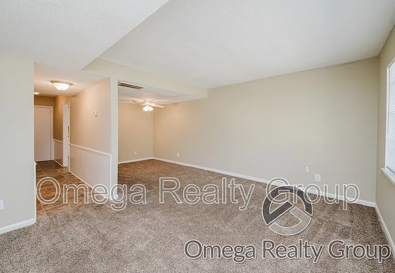 2274 Chapel Hill Rd — Photo 4