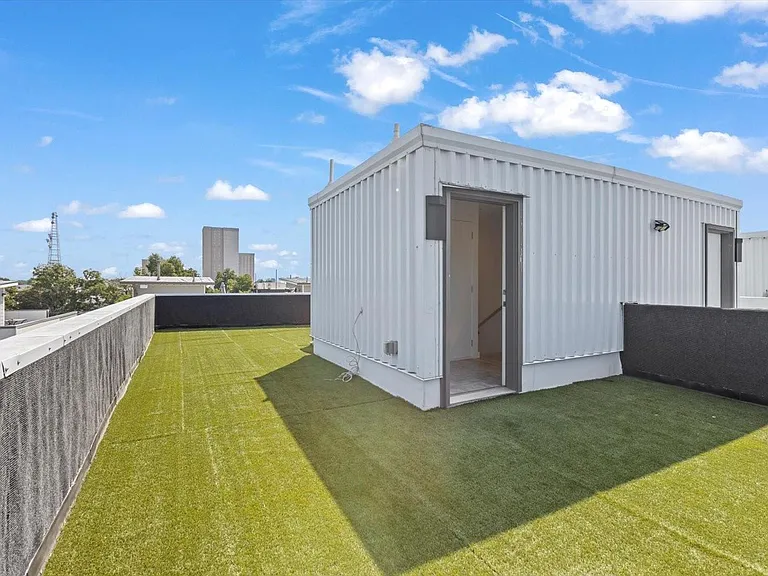 4210 Delano Pl #1 — Photo 31