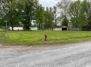 0 W George St, Buckner, IL 62819