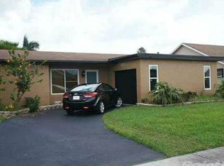 11700 NW 40th Pl, Sunrise, FL 33323