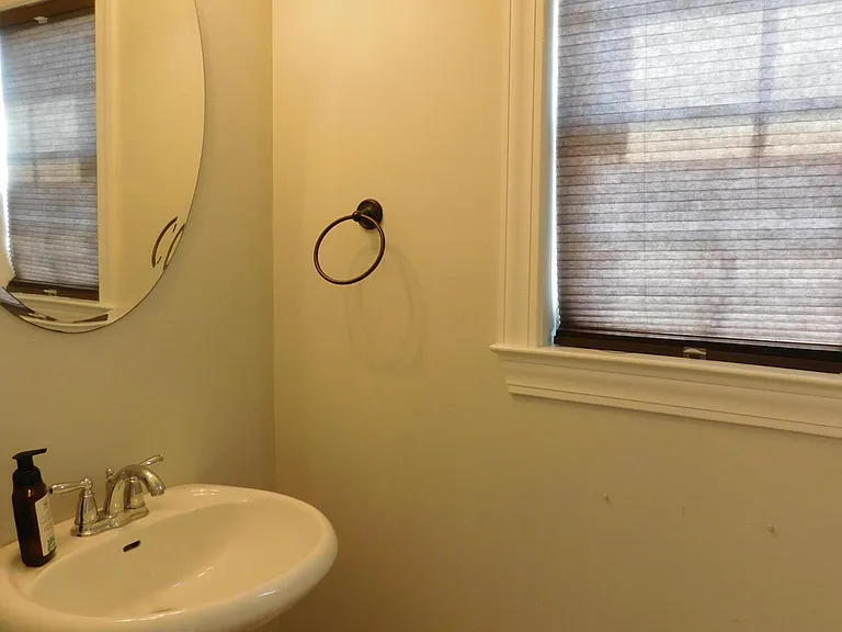 101 Staffordshire Dr #101 — Photo 23
