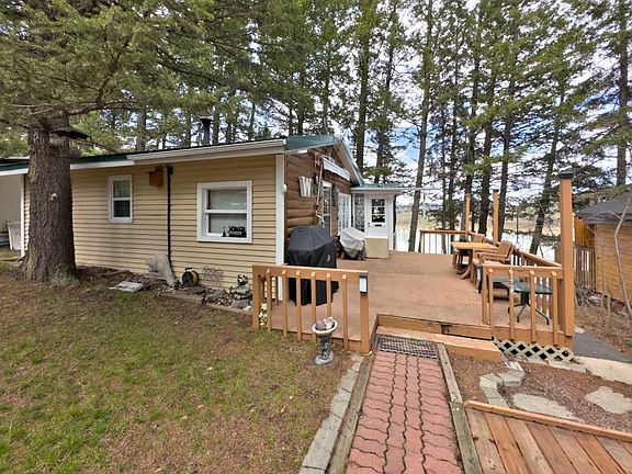 3rd image of 12 Lee Lake Rd #9