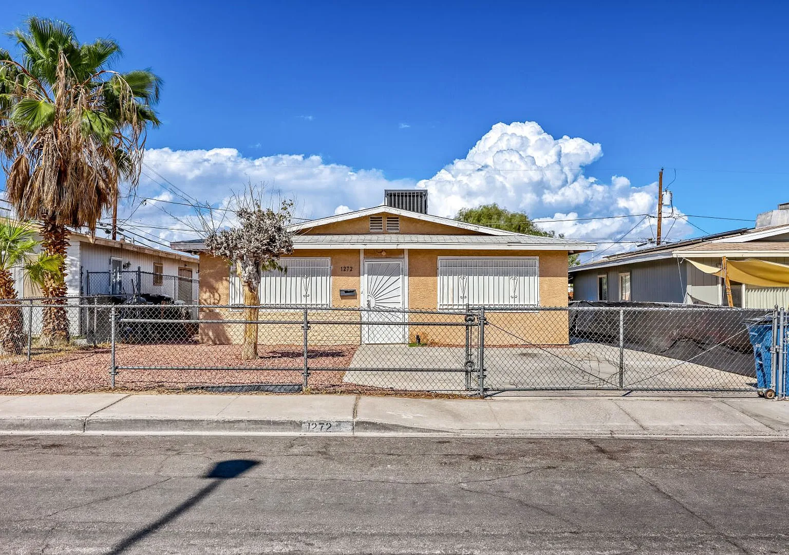 Charming 4-Bed Home | NO HOA | Spacious Backyard — Photo 1