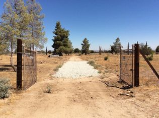 4648 Rancho Rd, Phelan, CA 92371