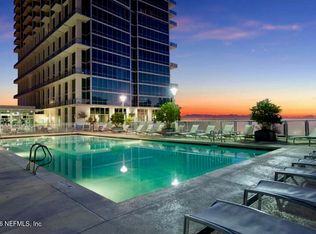 150 E ROBINSON Street #817, Orlando, FL 32801