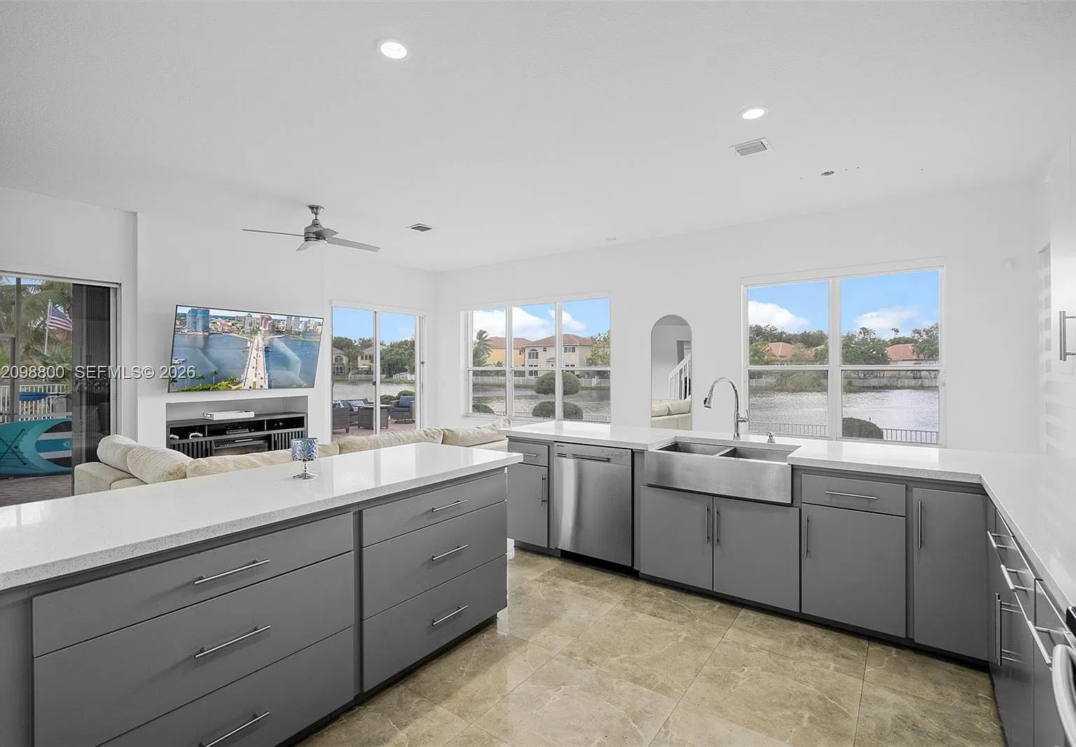 4 bed, 3080 sqft, $6,500 — Photo 4