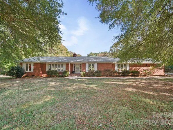 114 Huffstetler Rd, Gastonia, NC 28056