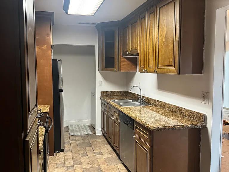 10379 SW 209th Ln — Photo 16
