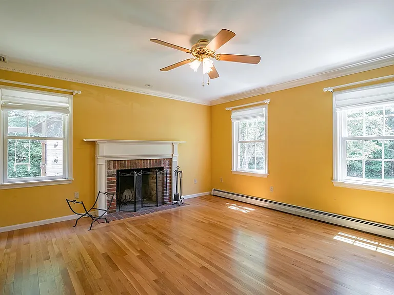 67 Sargent Rd — Photo 44