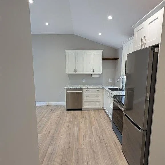 1093 Gallagher Rd #A — Photo 4