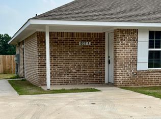 907 W 7th St UNIT A, Bonham, TX 75418