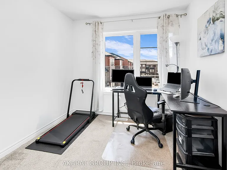 61 Soho St #68 — Photo 33