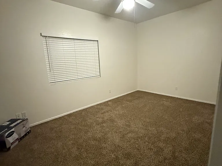858 Campbell Rd #4 — Photo 17