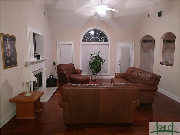 4th image of 741 Southbridge Blvd
