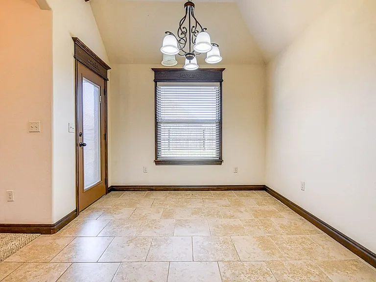 5105 SW 122nd Ter — Photo 14