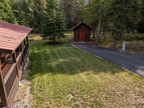 4th image of 1390 Forest Dr