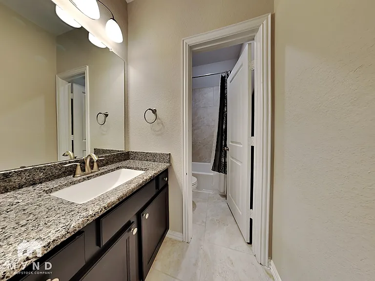 2925 Fox Ledge Ct — Photo 9