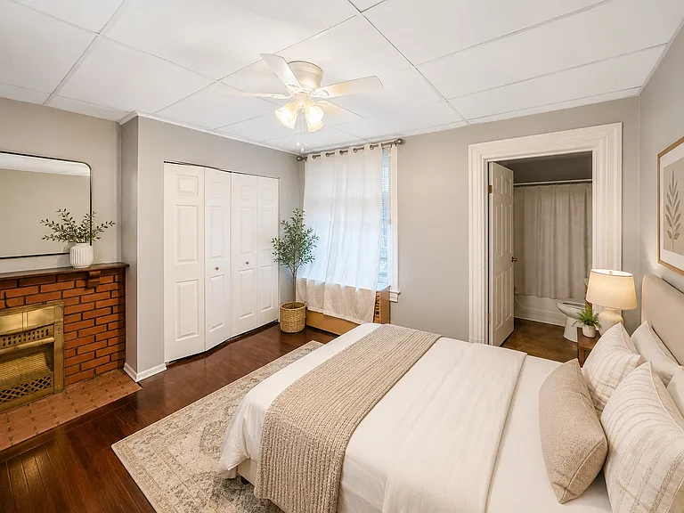 5432 Baywood St #1 — Photo 5