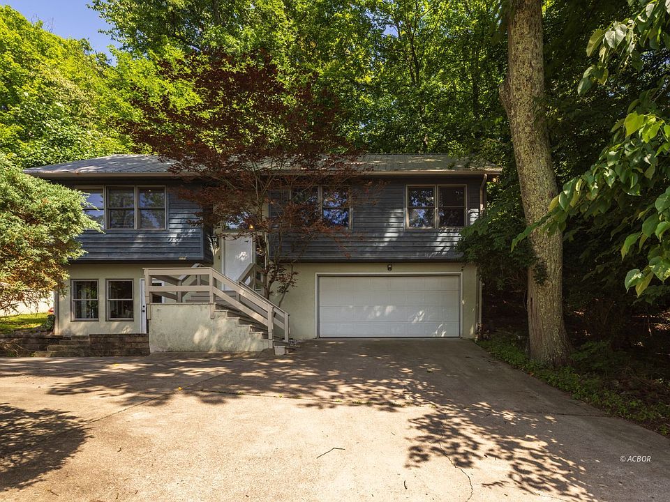 1st image of 5 Joneswood Dr