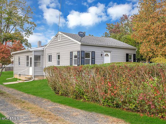 3rd image of 14 Mapletree Road