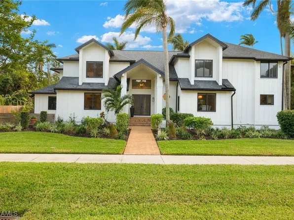 1320 Alcazar Ave, Fort Myers, FL 33901