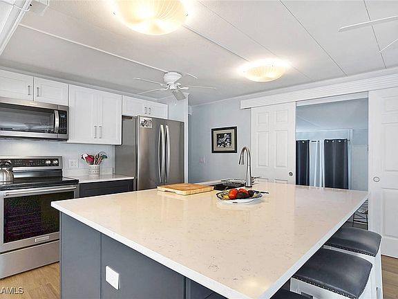 5th image of 3893 Dewberry Ln