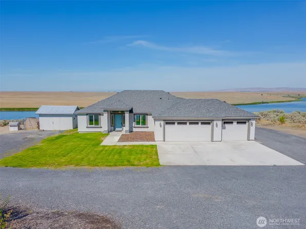 9364 Stonecrest Road NE, Moses Lake, WA 98837