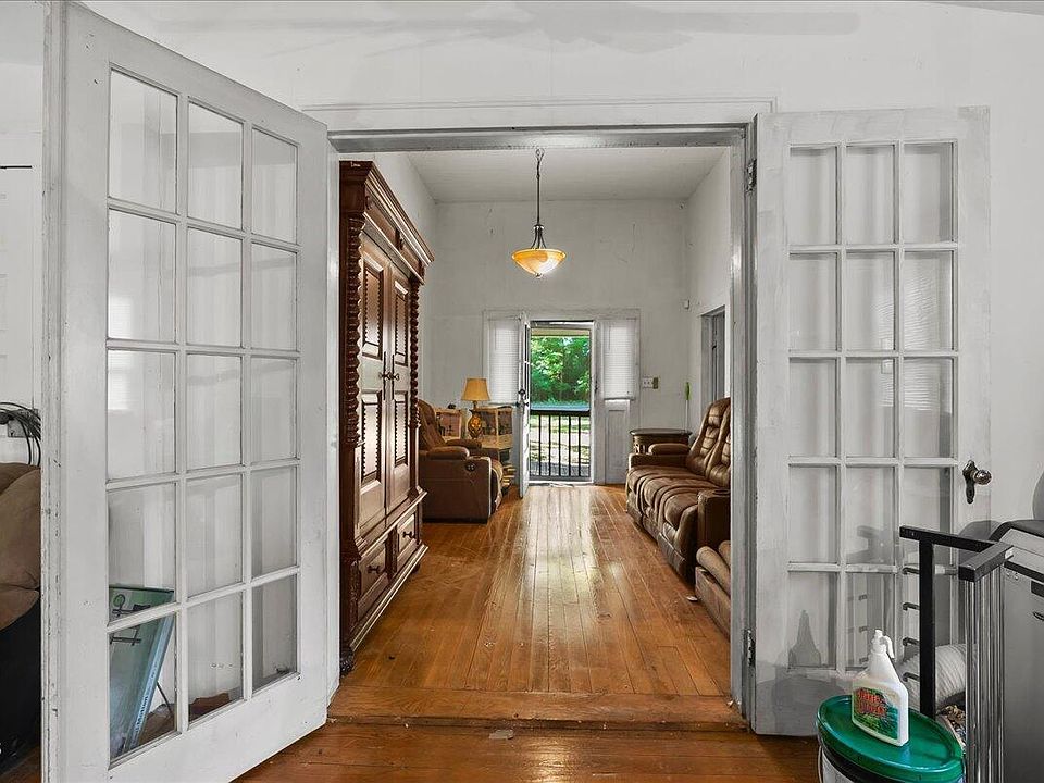 13th image of 142 Odell Littleton Rd