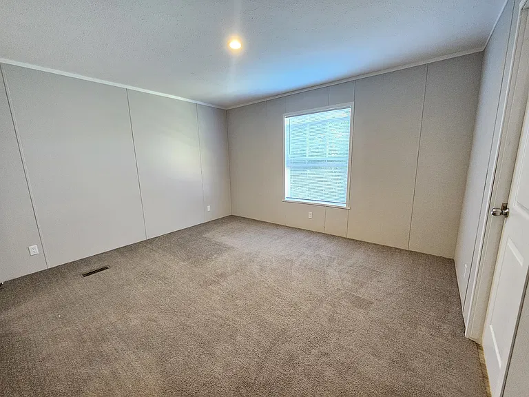 376 N Kenbrook St SE #N376 — Photo 6
