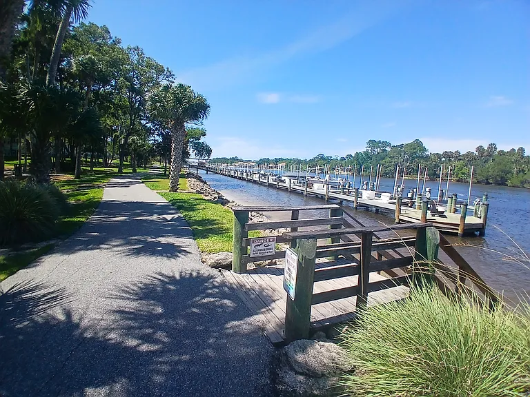1330 Canopy Walk Ln — Photo 10