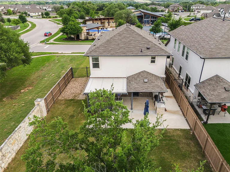 104 Turkey Creek Ln — Photo 40