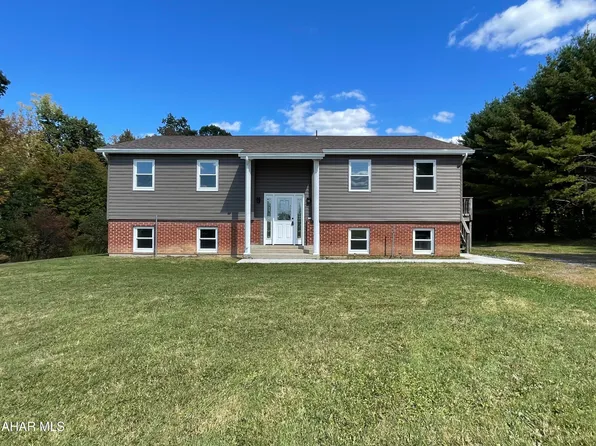 361 & 367 Link Rd, Loretto, PA 15940