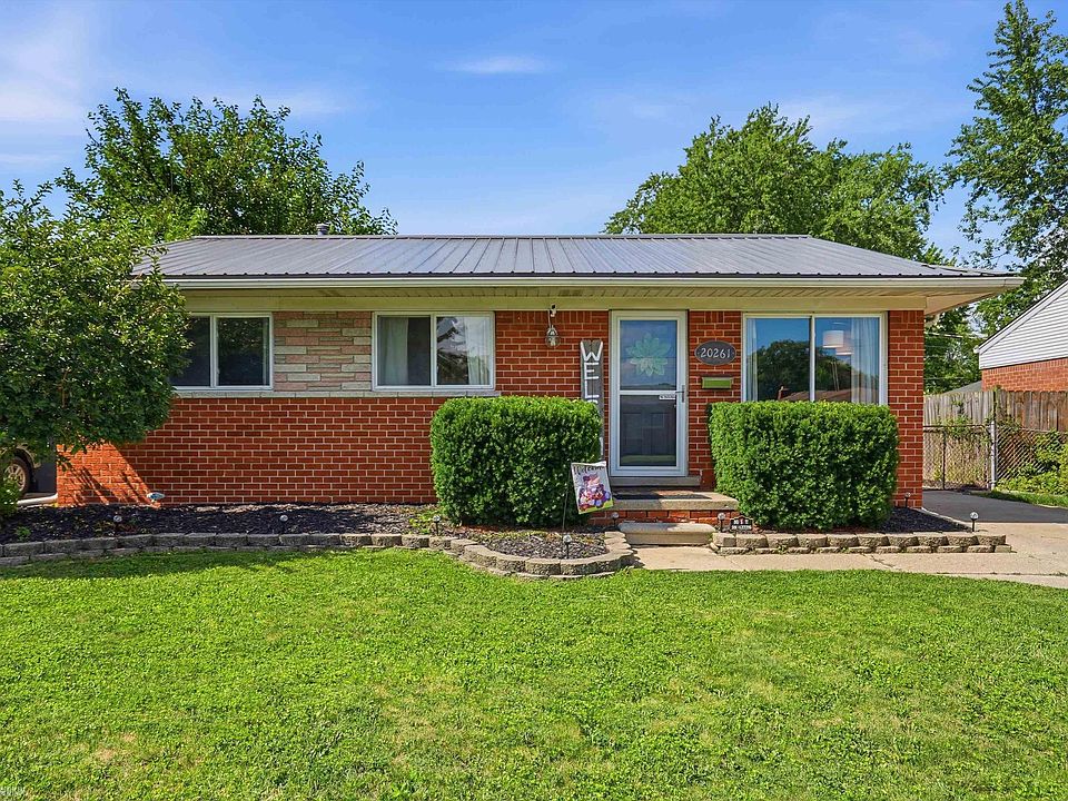 1st image of 20261 Catalano St