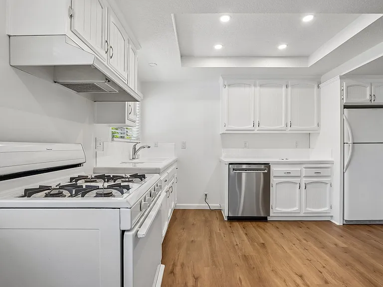 29311 S Lakeshore Dr — Photo 15