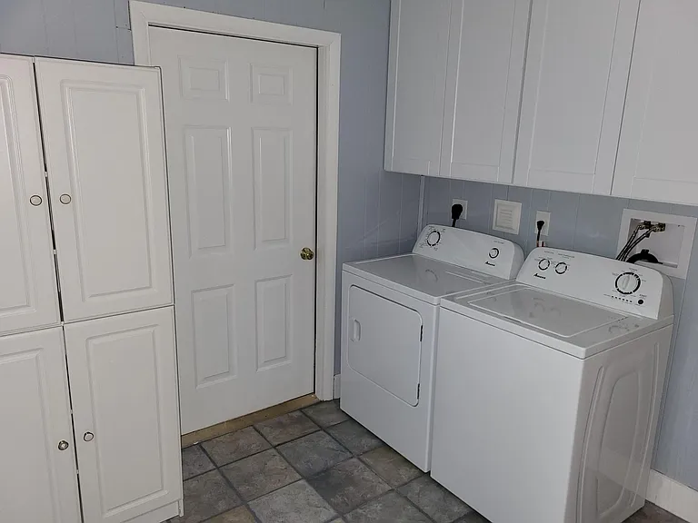 WASHER & DRYER