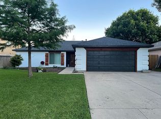 750 Windridge Ln, Burleson, TX 76028