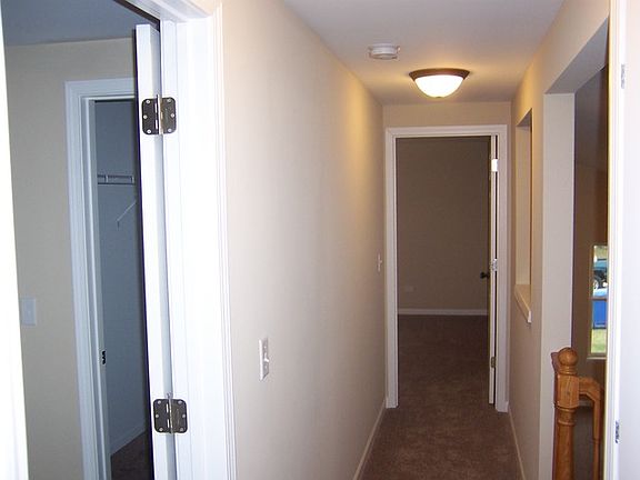 5th image of 1222 Sacramento Dr