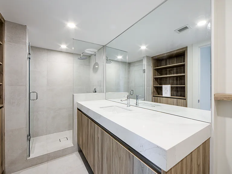 55 Livingston Rd — Photo 30