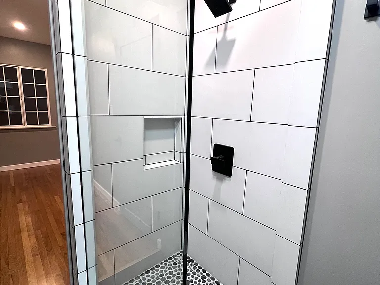 3547 E Green St #A — Photo 18