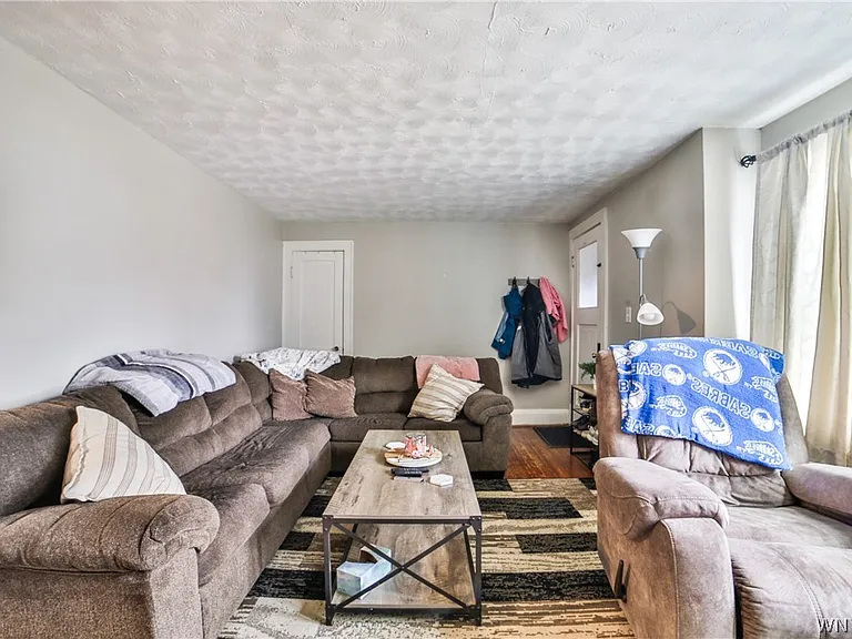 153 Springville Ave #LOWER — Photo 5